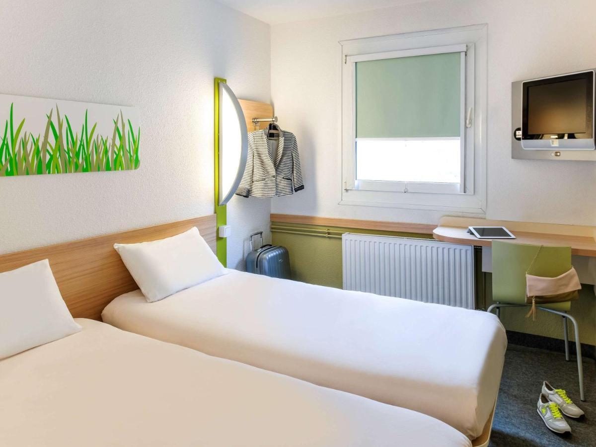 Ibis Budget Muenchen Putzbrunn Exterior photo